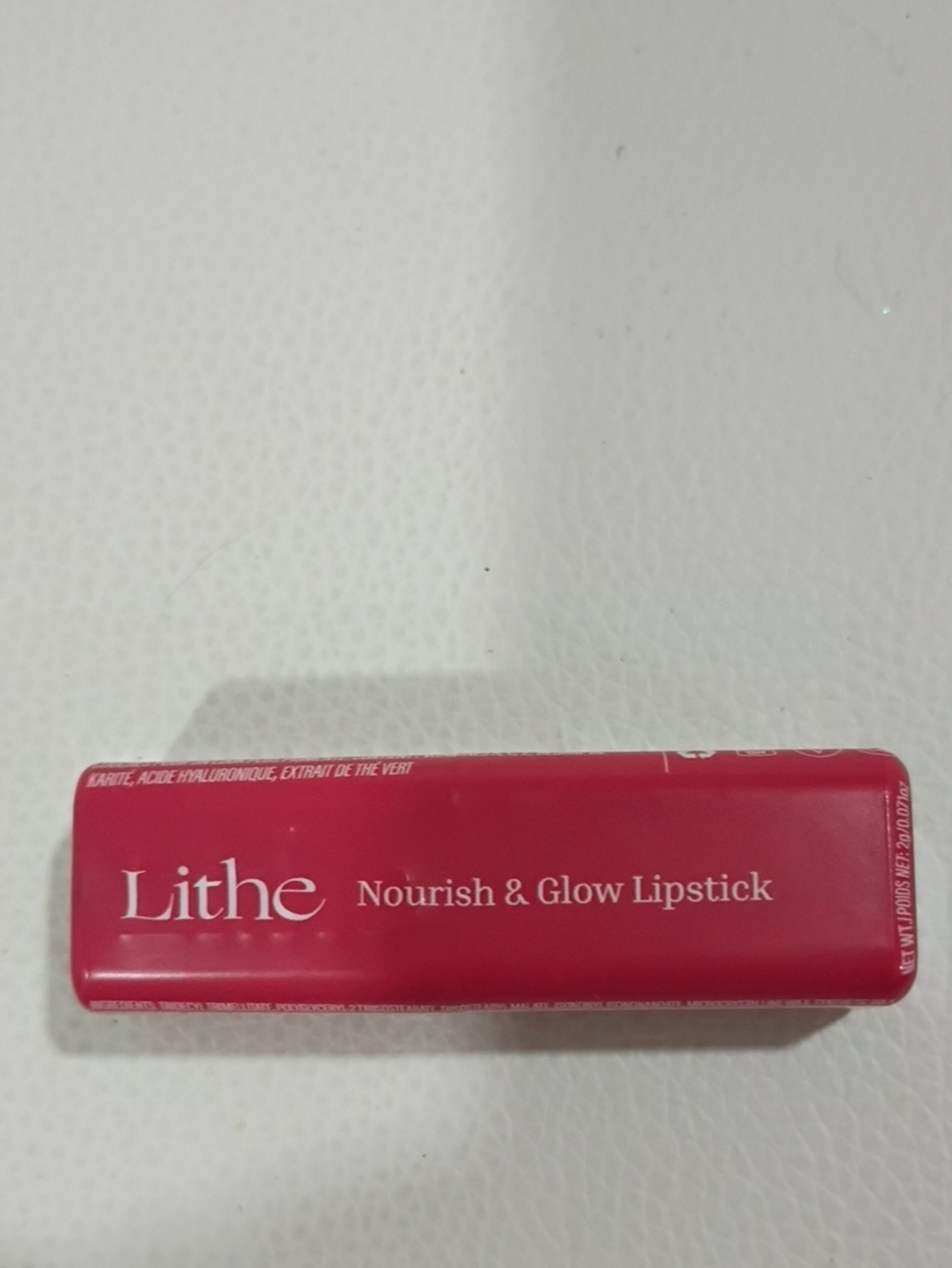 Lithe Nourish & Glow Lipstick — Vibrant Pink Shade